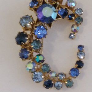 Vintage Austrian Crystal Brooch